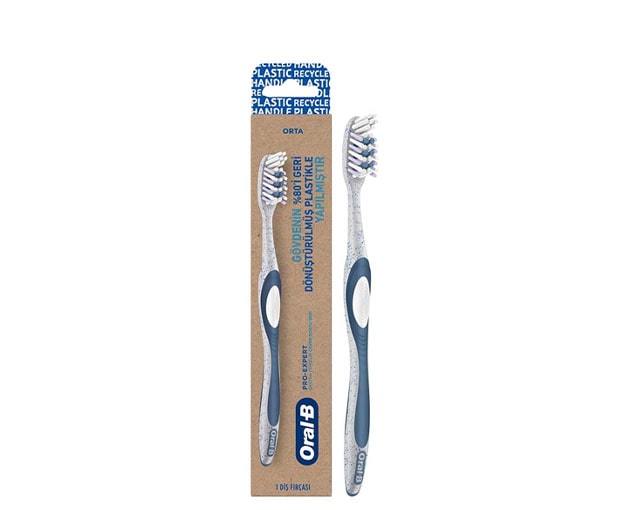ORAL-B toothbrush EXTRA CLEANING 